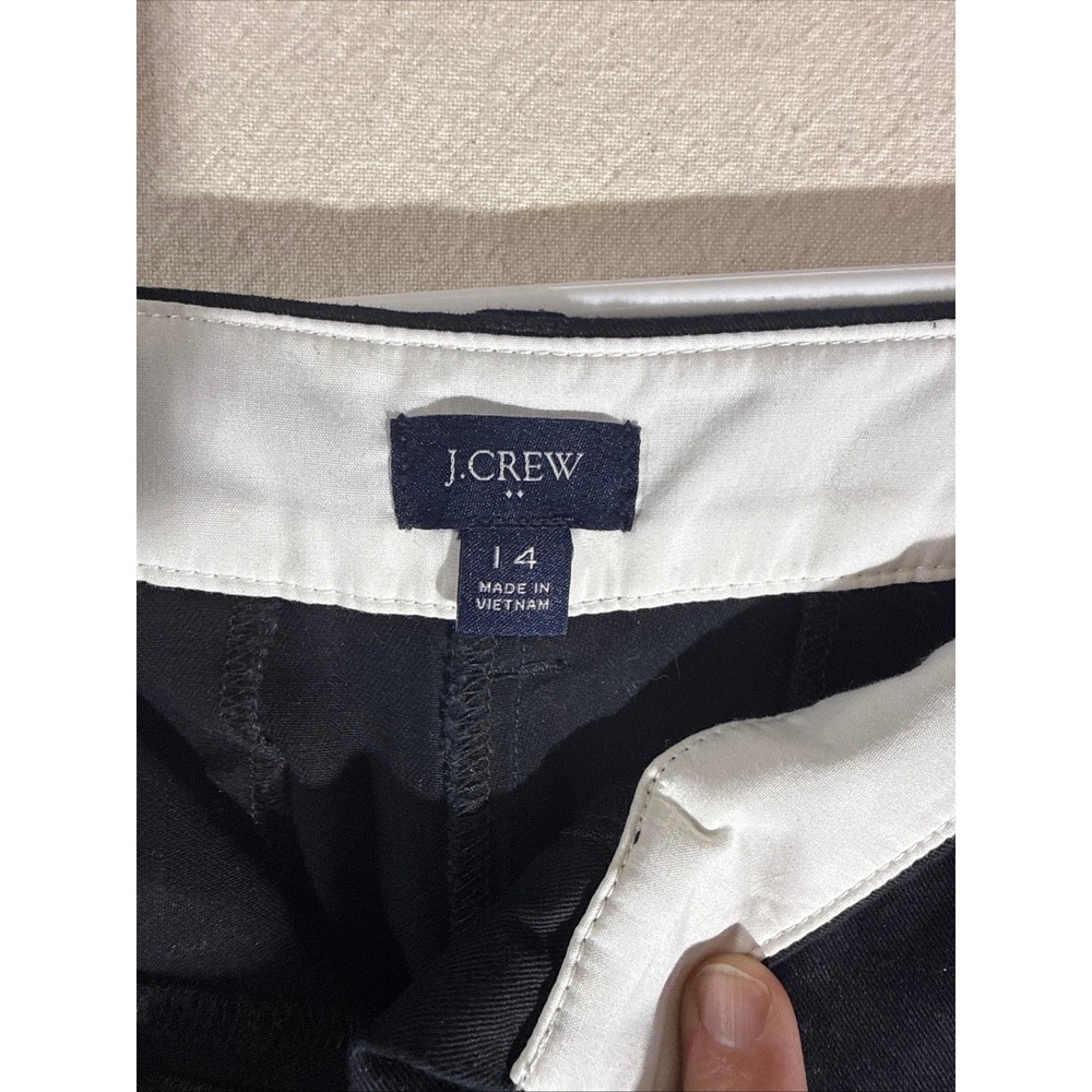 J.Crew Chino Shorts Womens 14 Black Good Condition Mid Rise Stretch Cotton - Picture 3 of 6